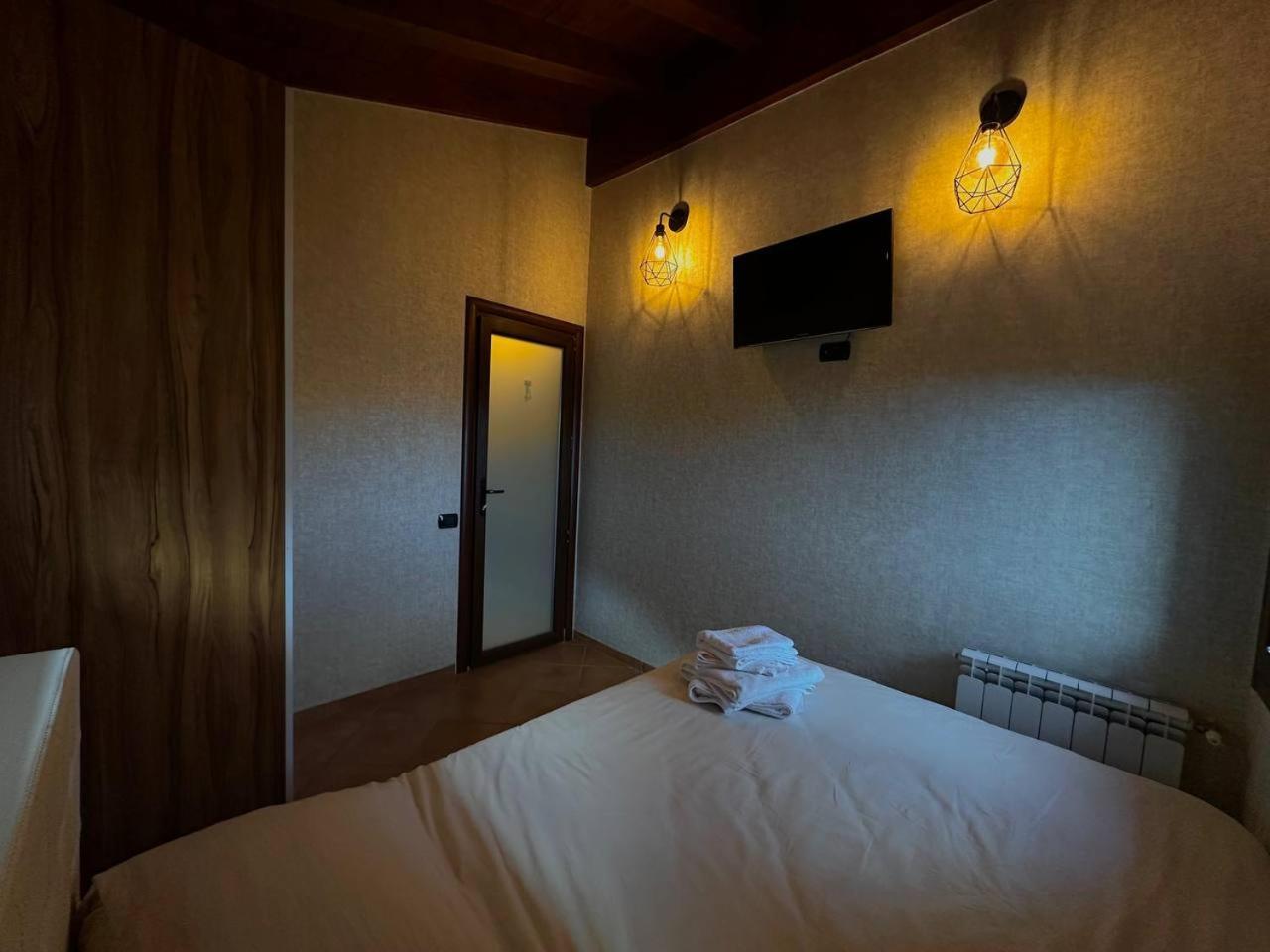 Villa Di Campagna Con Vista Mare 5 Camere Da Letto Pampara Bagian luar foto
