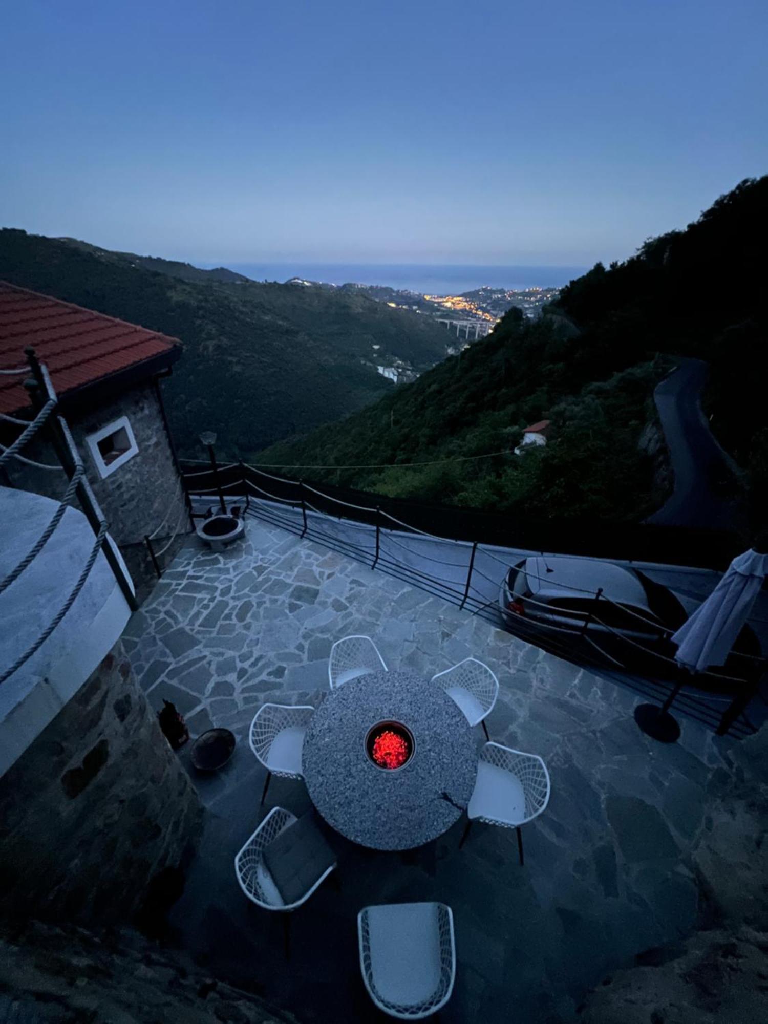 Villa Di Campagna Con Vista Mare 5 Camere Da Letto Pampara Bagian luar foto
