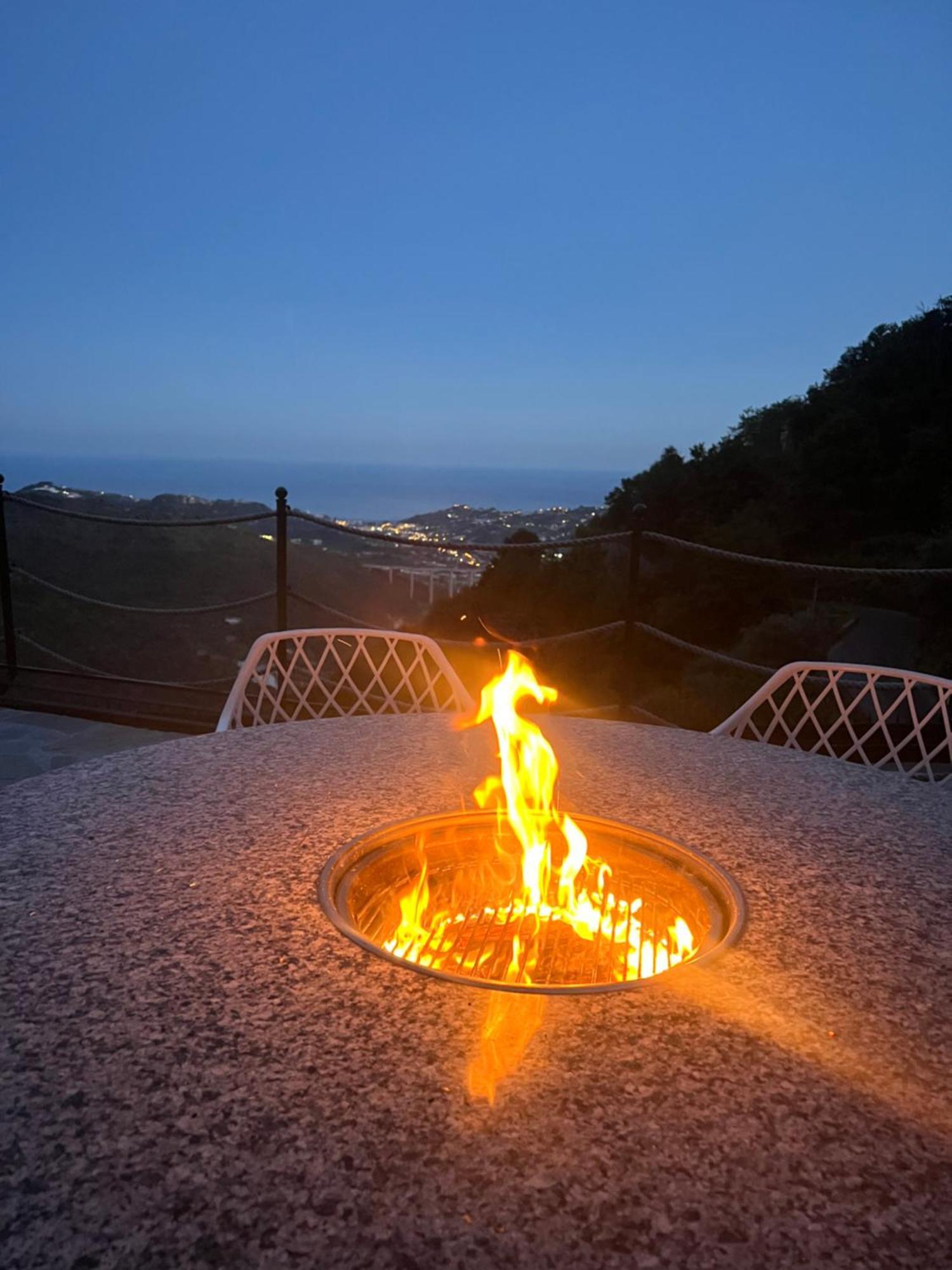 Villa Di Campagna Con Vista Mare 5 Camere Da Letto Pampara Bagian luar foto